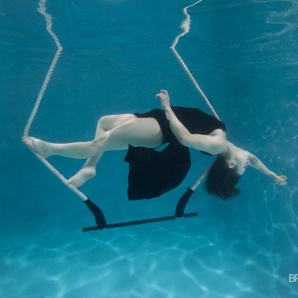 Trapeze underwater with Brett Stanley